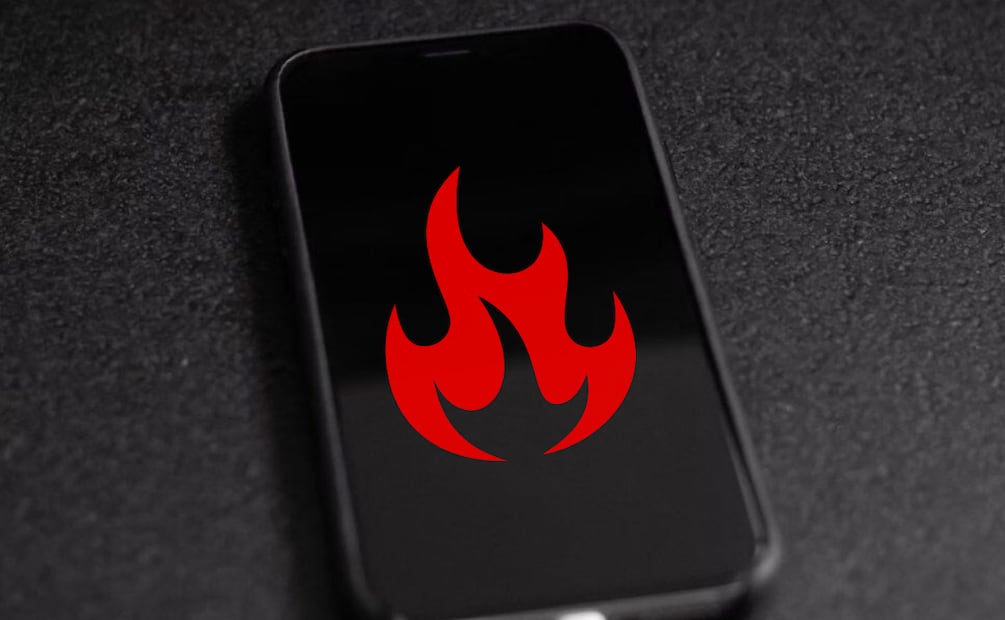 Un celular debe estar en un espacio que no sobrepase los 40 grados de temperatura. Foto: Especial