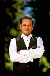 Evoca Juan Pablo Manzanero a su padre Desde el cielo