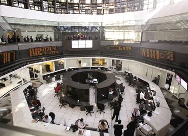 BMV mantiene mínima ganancia de 0.07%