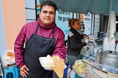“Es ley tener que pagar los tamales”