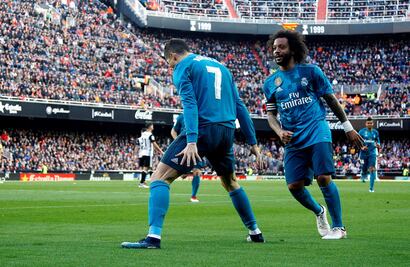 Real Madrid golea como visitante al Valencia
