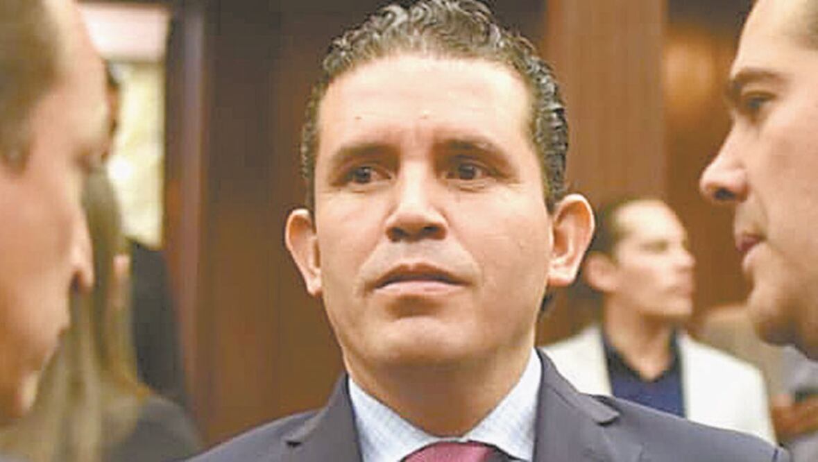 ¡Genio y figura! Acusan a priista de embarazar urna