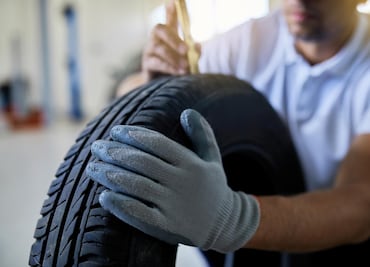 ¿Cuál es la vida útil de las llantas?; estos son los años que duran
