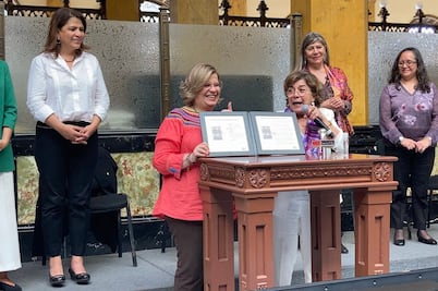 Inmujeres cancela timbre postal alusivo al 8 de Marzo