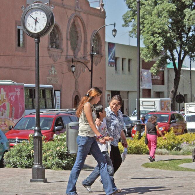 La Sener indicó que gracias al aprovechamiento de la luz solar se alcanzó un ahorro de energía eléctrica en consumo de 941.019 Gigawatts-hora. (ARCHIVO EL UNIVERSAL)
