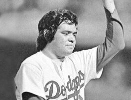 Fernando Valenzuela entre los nominados para ingresar al Salón de la Fama de la MLB