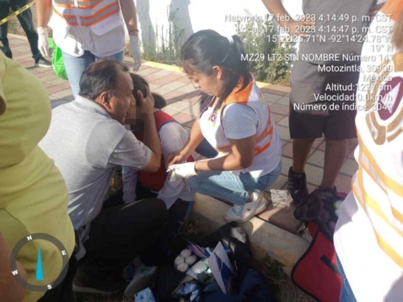 Reportan 10 niños y un adulto lesionados por colapso de domo en unidad deportiva de Motozintla, Chiapas