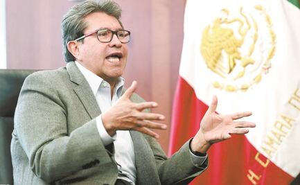 Redes sociales usan espectro radioeléctrico y se deben regular: Ricardo Monreal