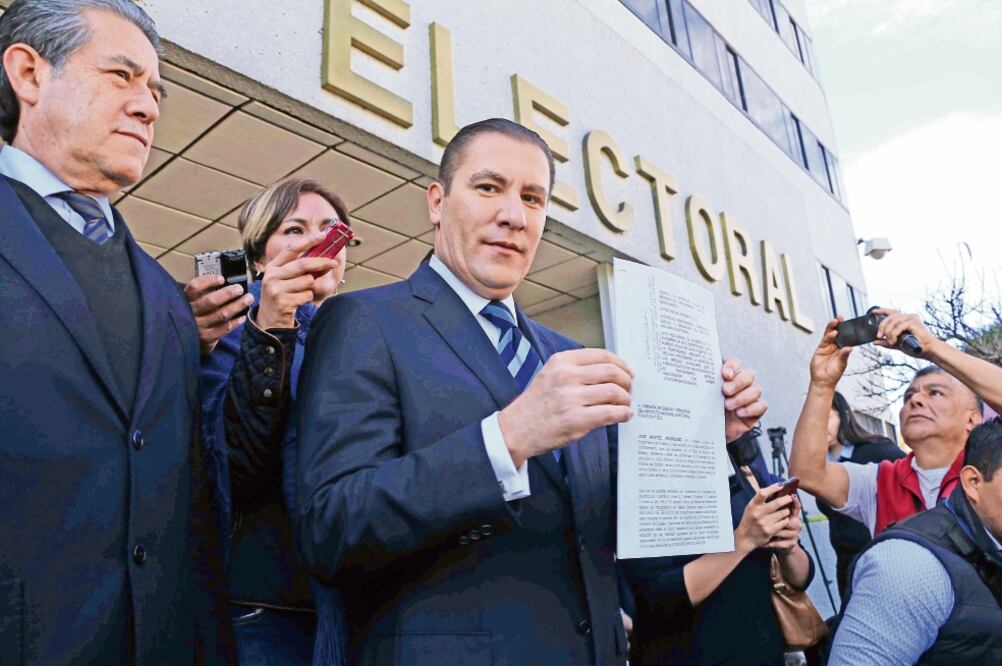 La Comisión de Quejas del INE rechazó que el gobernador de Puebla, Rafael Moreno Valle, haya realizado actos anticipados de campaña (ARCHIVO EL UNIVERSAL)