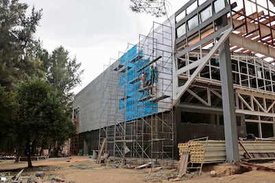 Contratarán a mil 602 personas para operar Utopías