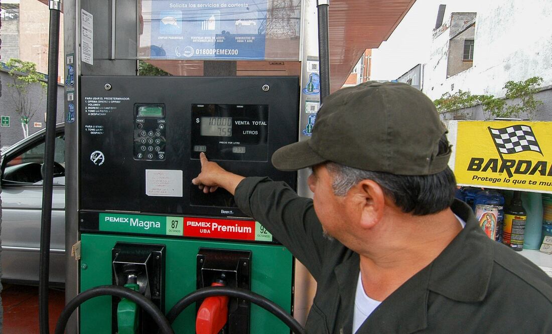 Gasolinas, sin cambios en noviembre; continúan en precio máximo