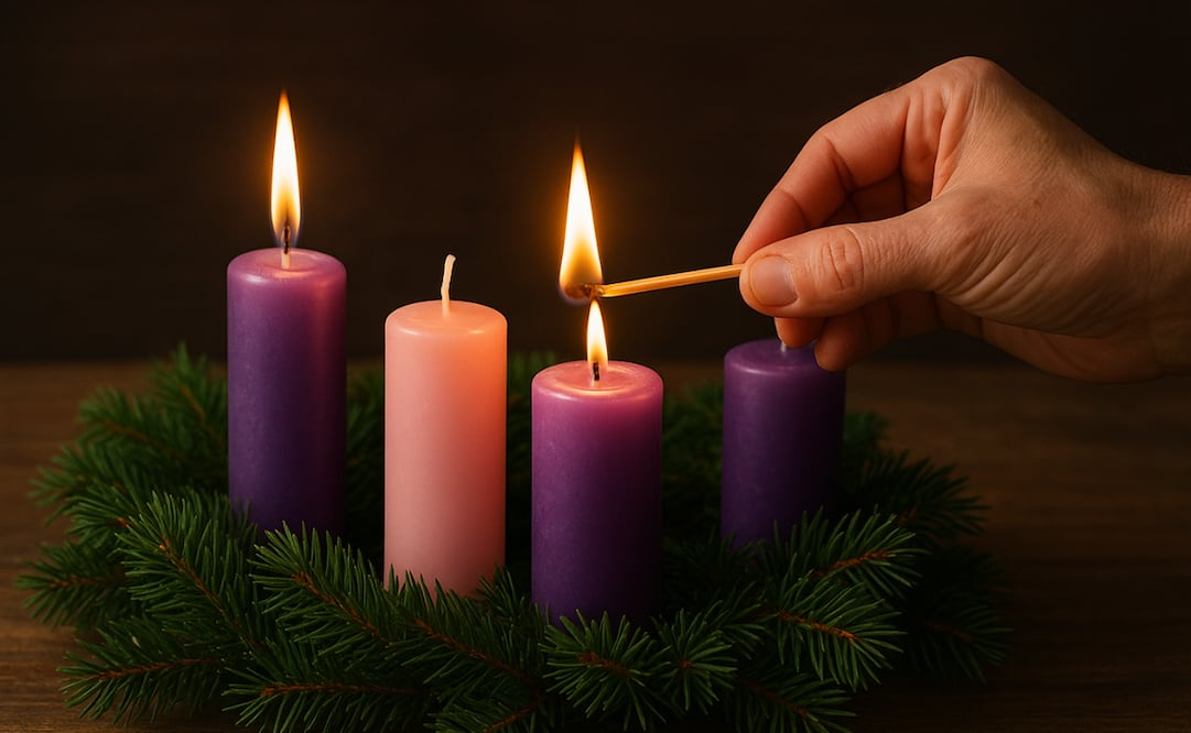 Este domingo 7 de diciembre se enciende la segunda vela de la corona de Adviento. Foto: Creada con IA (ChatGPT)