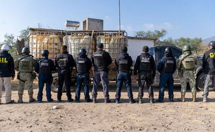 Aseguran predio usado para almacenar droga y huachicol en Hidalgo; decomisan 5 mil litros de combustible y dosis de narcóticos