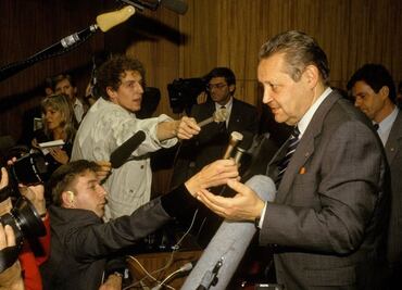 Muere Riccardo Ehrman: el periodista italiano "que hizo caer el muro de Berlín"