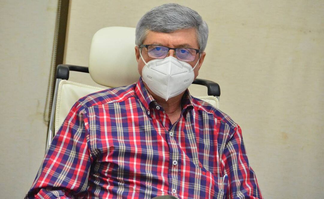 (Foto: Twitter / @EEncinas_Dr)