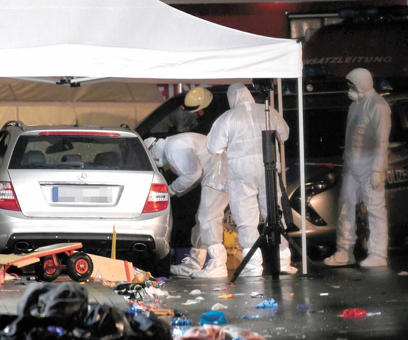 Hechos. El conductor de 29 años fue detenido por la policía; según medios, se encontraba alcoholizado. INA FASSBENDER. AFP