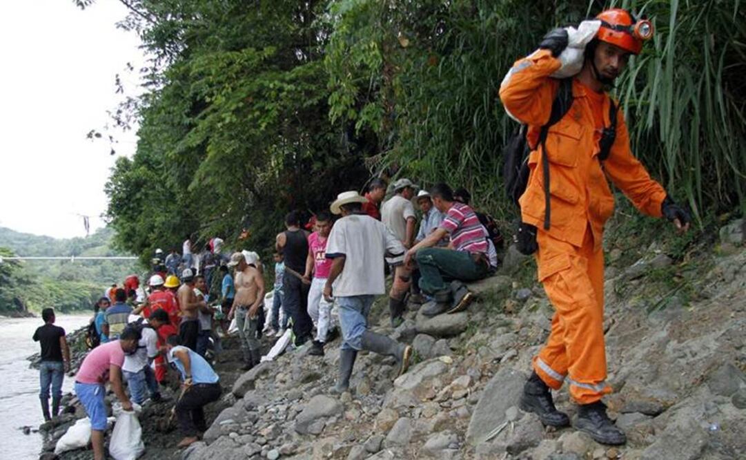 El presidente Juan Manuel Santos dio la orden de no escatimar esfuerzos para rescatar a los mineros atrapados (Foto: EFE)