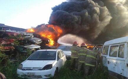 Se incendia retén de vehículos en Tabasco