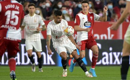 Tecatito Corona, elogiado en España por actuación con el Sevilla