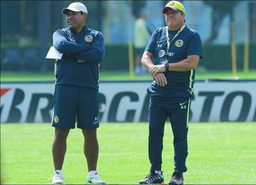 El 'Piojo' Herrera limita las posibilidades de más fichajes en América