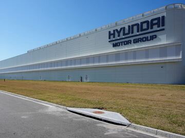 Agentes de inmigración realizan redada en planta de Hyundai en Georgia; no reportan detenidos