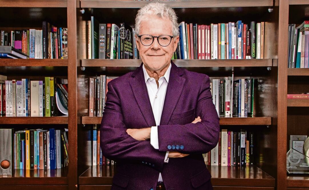 En los años que lleva con su programa, el periodista ha entrevistado a premios Nobel, candidatos a la presidencia y diversos personajes más. Foto: Gabriel Pano / EL UNIVERSAL