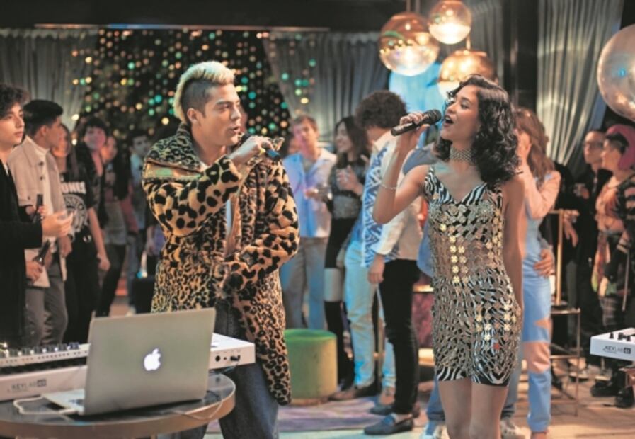 "Rebelde" reviste la moda mexicana