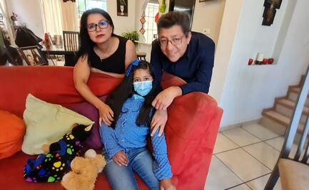 Tras ser adoptada hace 4 años, así celebra Ximena el Día del Niño con su nueva familia