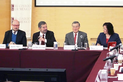 Gobiernos deben trabajar por la transparencia: expertos