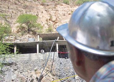 Cierre de minas paralizará insumos en industria de equipos médicos: Sindicato Minero