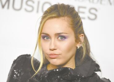 Cuarentena: Miley Cyrus arranca en redes sociales la "semana del héroe"