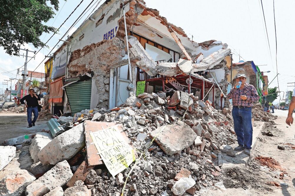 Expediente del caso. El Fideicomiso por Todos, creado por Morena, habría recibido recursos por 78.8 millones de pesos. Foto: ARCHIVO EL UNIVERSAL