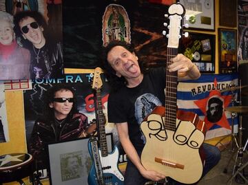 El Tri son los Rolling Stones mexicanos: Alex Lora