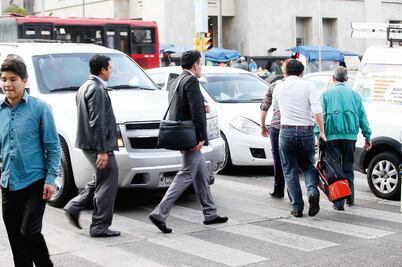 Reglamento va, GDF; Senado pidió aplazarlo