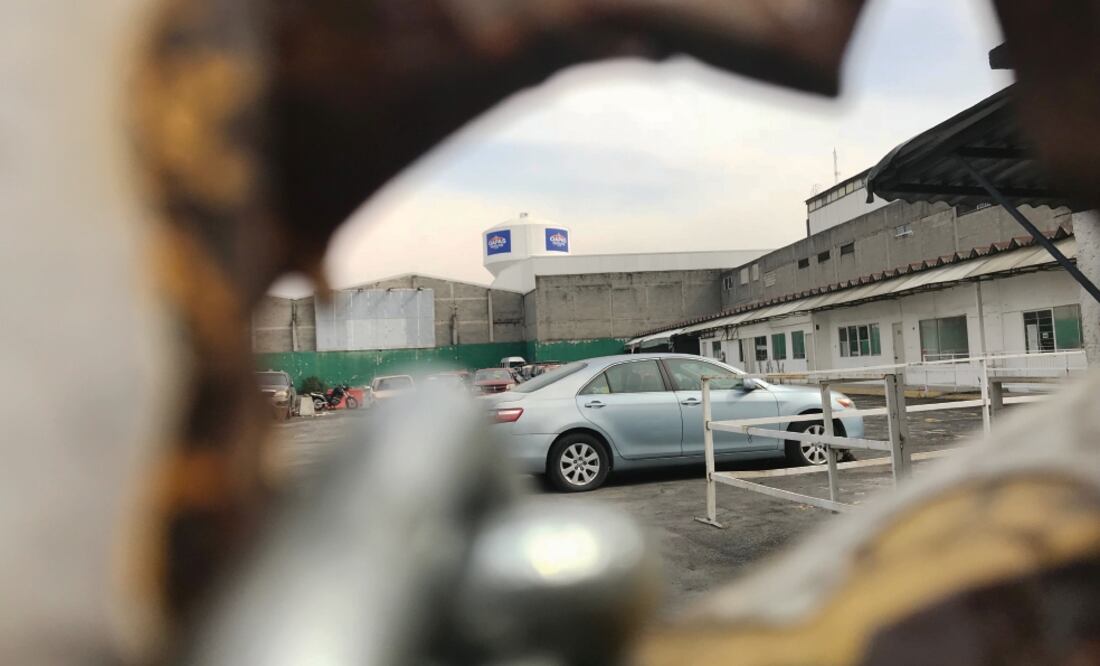 El comisario de Seguridad y Tránsito, Martín Riestra reconoció que el lugar no hace un reporte de resguardo de los autos, lo que facilita la corrupción. (REBECA JIMÉNEZ. EL UNIVERSAL)