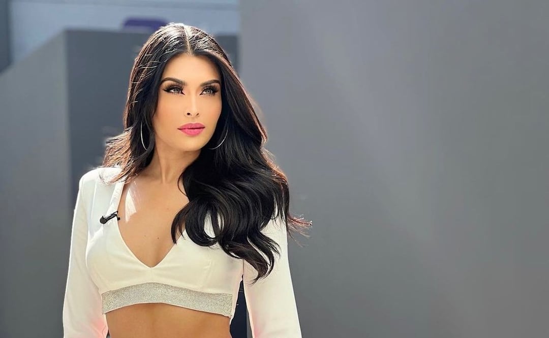 Las prendas con textura satinada nos hace lucir siempre elegantes / Foto: Insagram @kristalsilva_