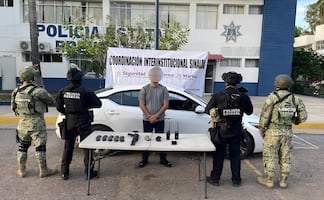 Detienen a uno tras enfrentamiento entre policías y civiles armados en Culiacán; aseguran armas y vehículos robados