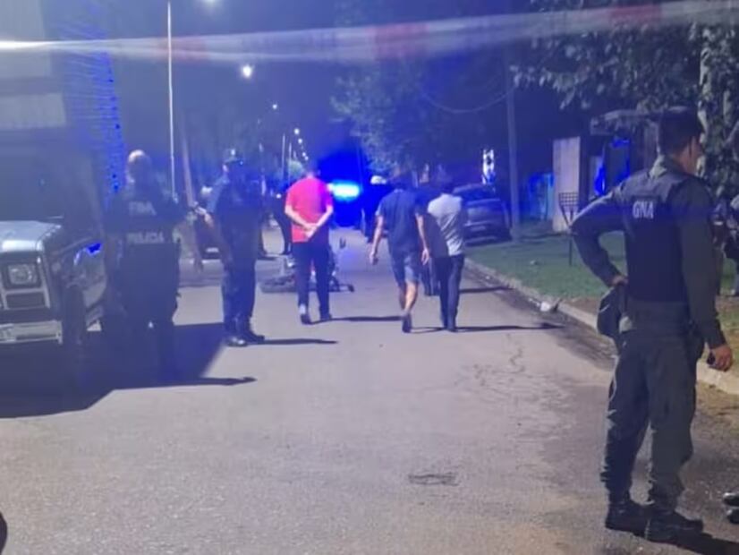 El policía estaba de civil cuando fue abordado por los motociclistas. Foto: Policía bonaerense