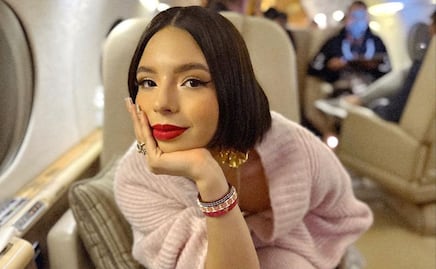 Ángela Aguilar hipnotiza a sus seguidores en total look de piel