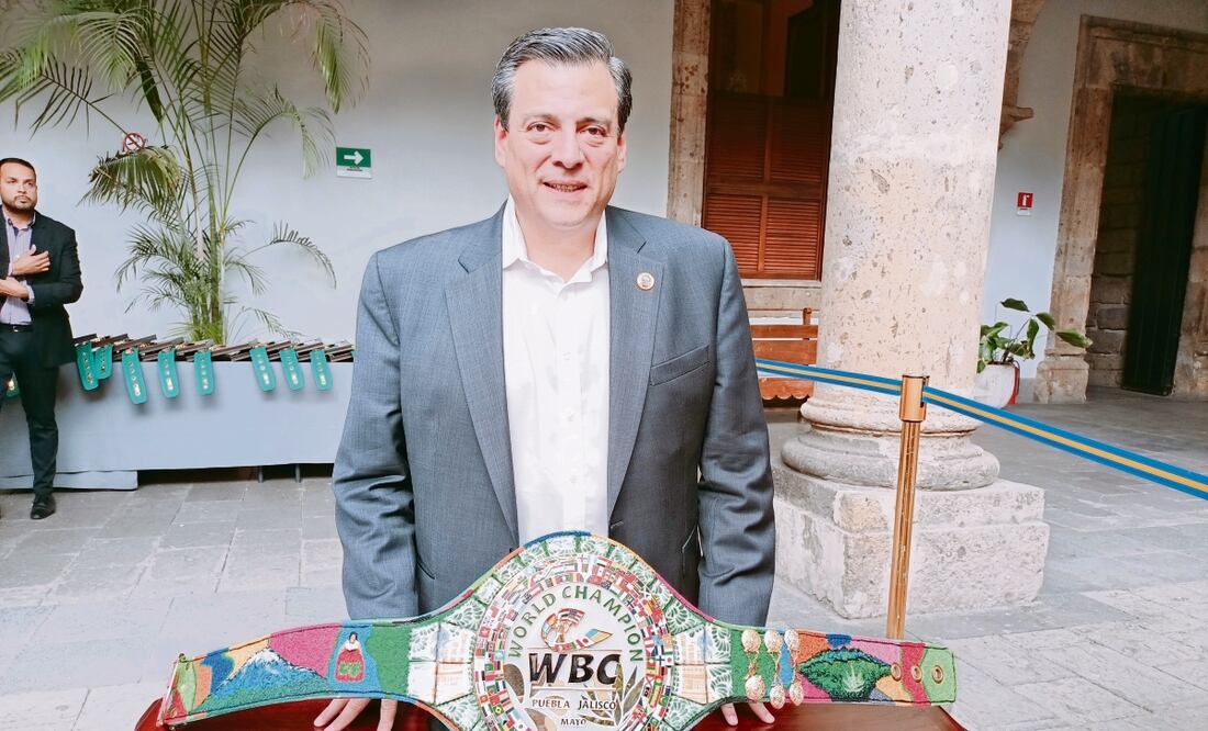 Al directivo le parece increíble que Saúl Álvarez vaya a presentarse ante más de 60 mil personas. Foto: Arturo Sanguiano / EL UNIVERSAL