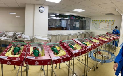 Vestidos de duendes, así pasan su primer Navidad recién nacidos en hospital de NL