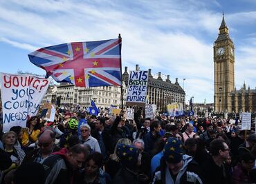 Miles de personas en Londres le dicen “no” al brexit