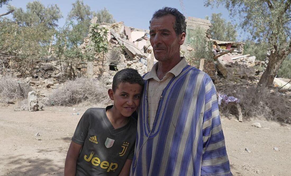 “Tuve que escoger entre salvar a mis padres o a mi hijo”: las trágicas historias que deja el devastador terremoto de Marruecos