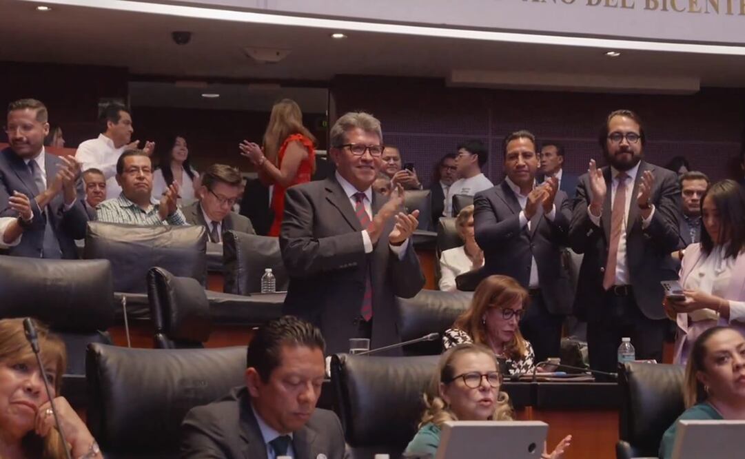 Aspirante presidencial Ricardo Monreal en su despedida del Senado de la República. Foto: Captura/Twitter @RicardoMonrealA