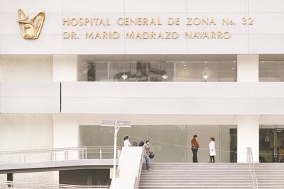 Personal de Clínica 32 del IMSS teme derrumbe