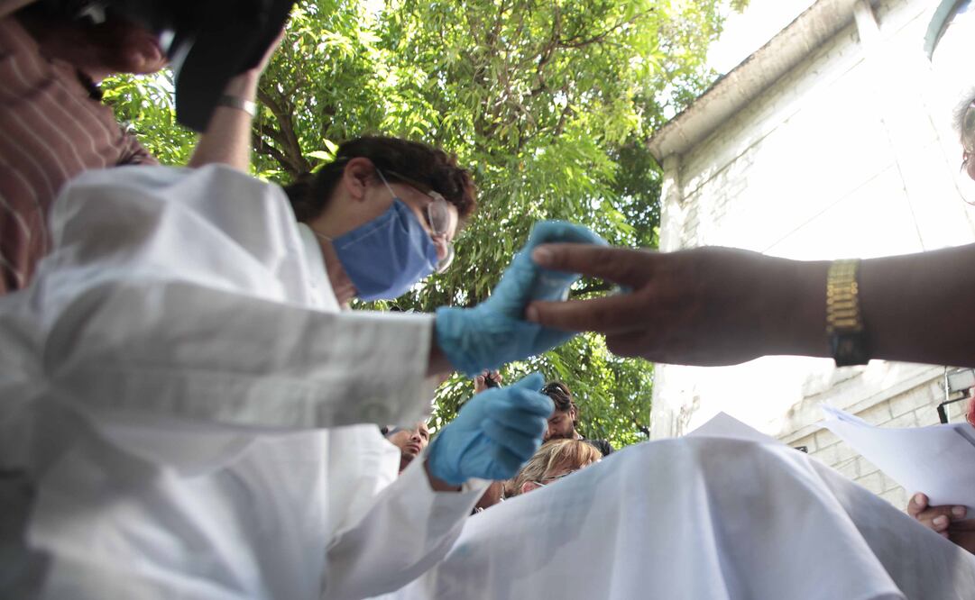 El fiscal Díaz Ponce explicó que la anterior administración estatal, encabezada por Roberto Sandoval, prácticamente desmanteló el laboratorio de la Fiscalía. (FOTO: Archivo. EL UNIVERSAL)