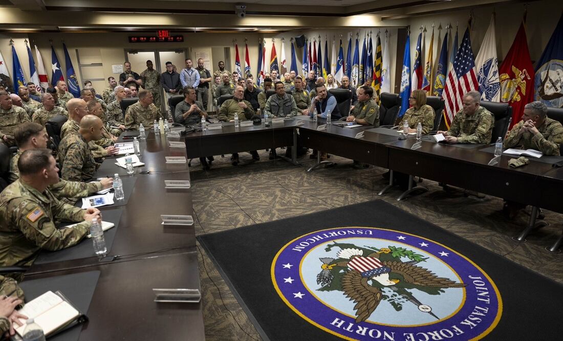 Pete Hegseth en su visita a la frontera sur de Estados Unidos. Foto: tomada de X