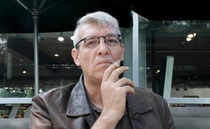 Emiliano Monge gana premio de narrativa por "No contar todo"