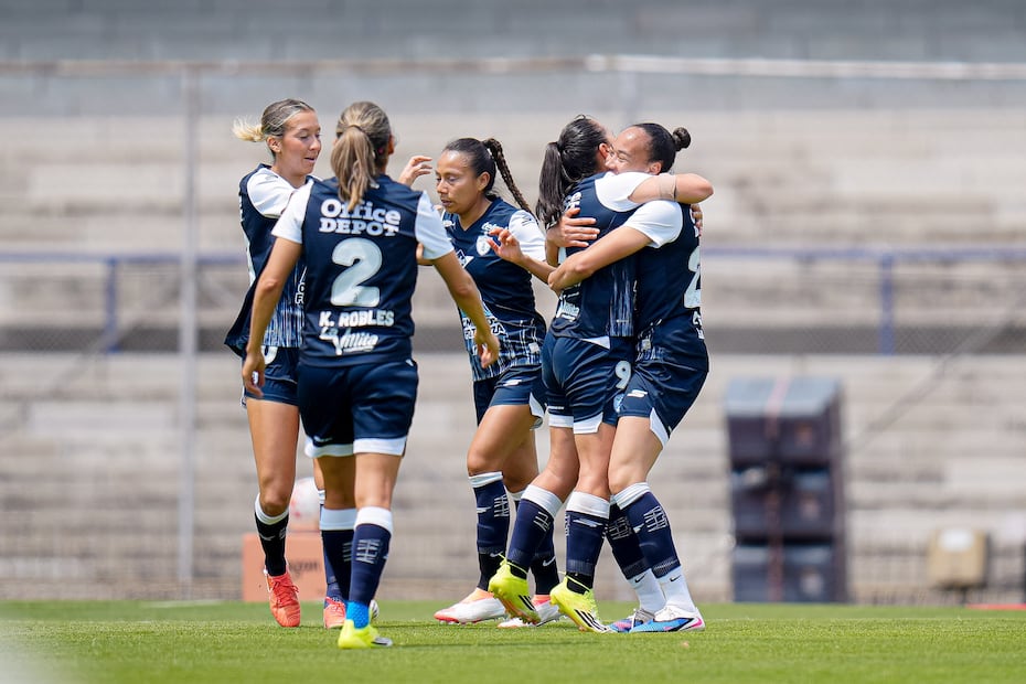 Pachuca en festejo de gol, durante la fase regular del torneo Clausura 2026 de la Liga MX Femenil - Foto: Imago7