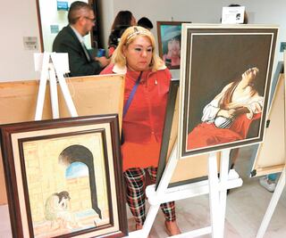 Presentan exposición a favor de las mujeres